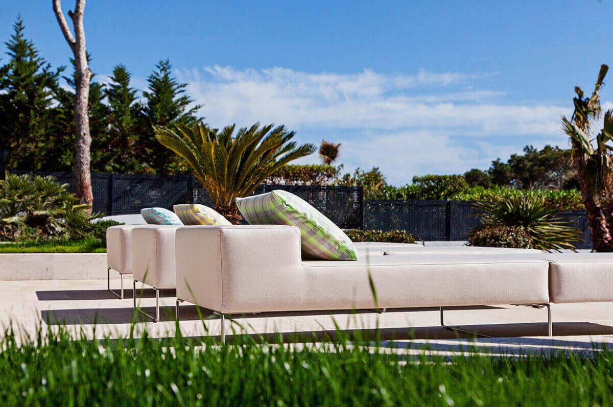 JAMSTER Lounger - april furniture