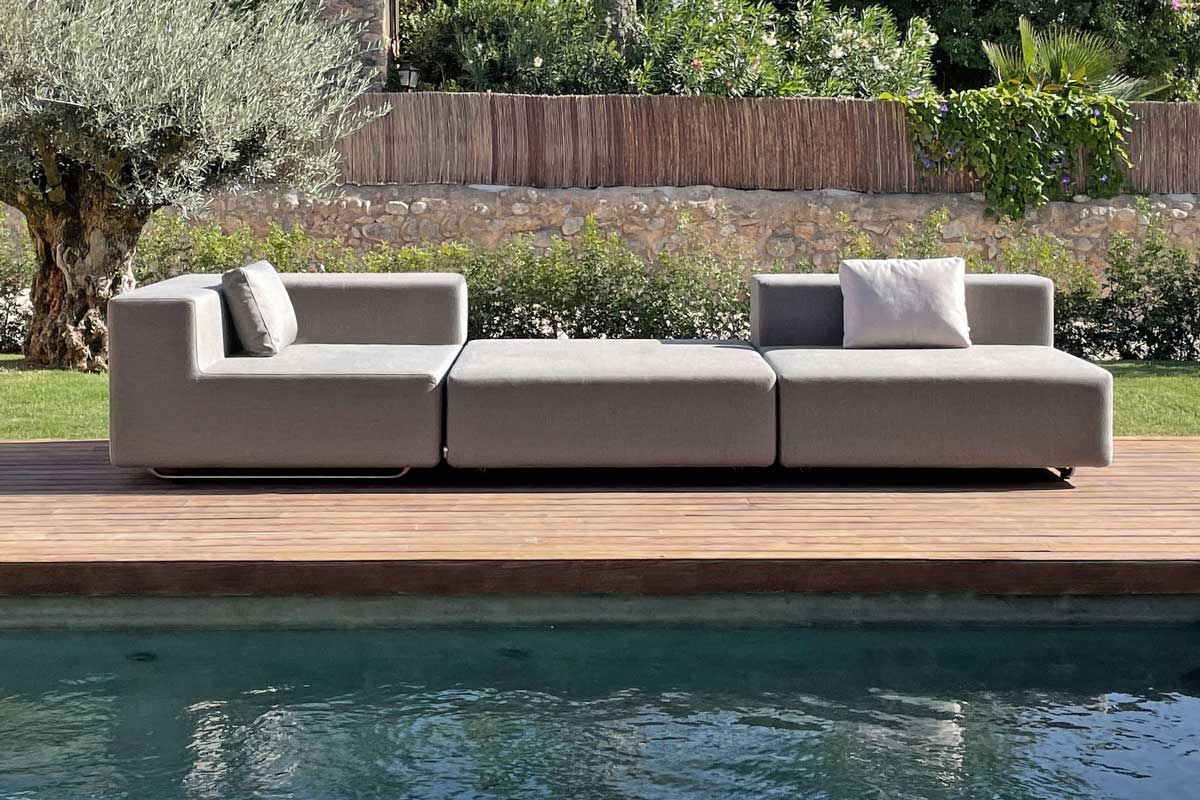 Exclusive Balcony Sofa as Outdoor Lounge Furniture