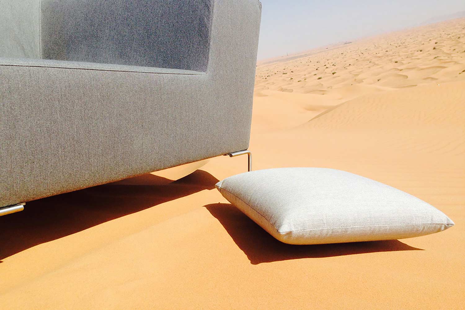 BOB CUSHION 40cm x 40cm